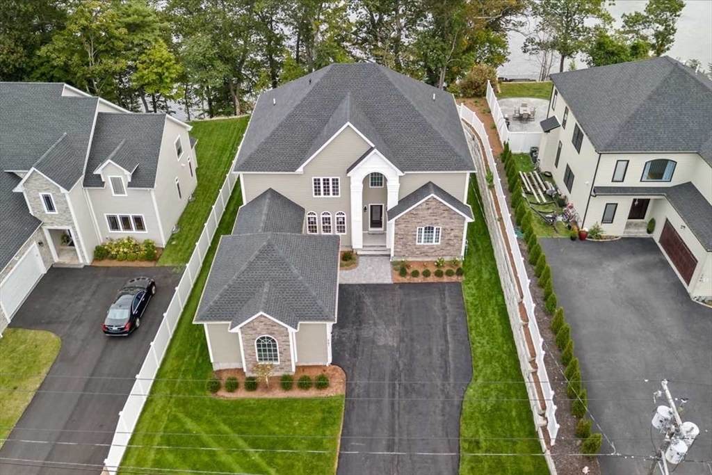 241 Lake Ave - Photo 1