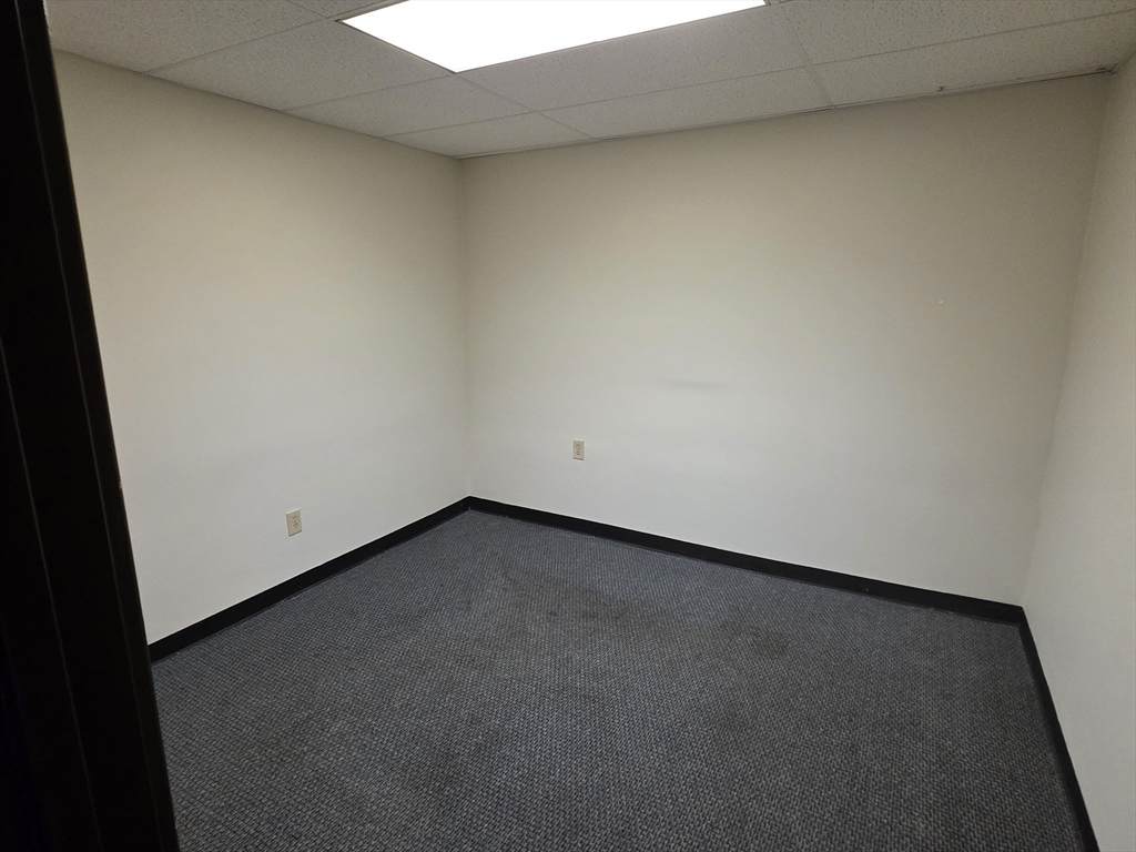 121B Tremont St - Photo 1