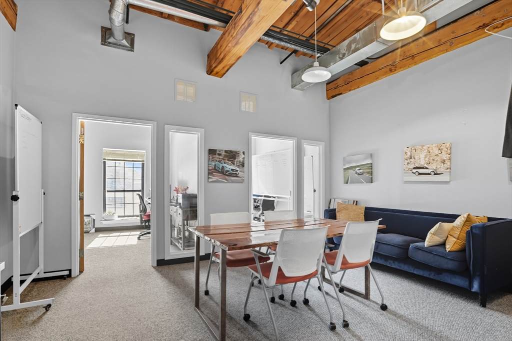 5 Market Square - Photo 1