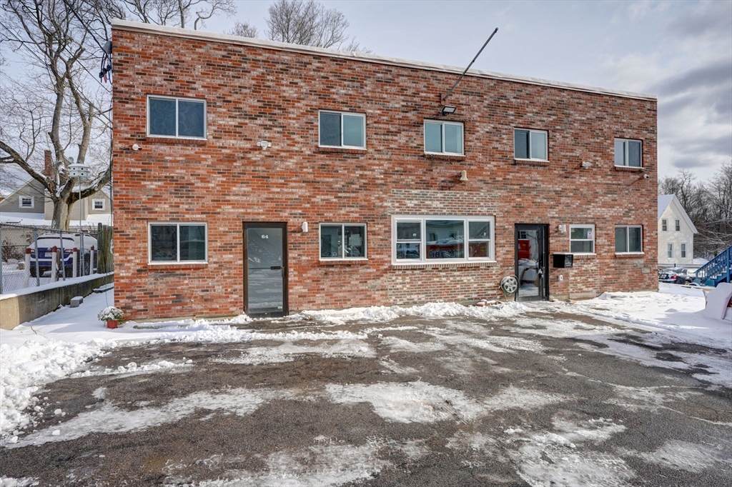 64R Hancock St - Photo 1