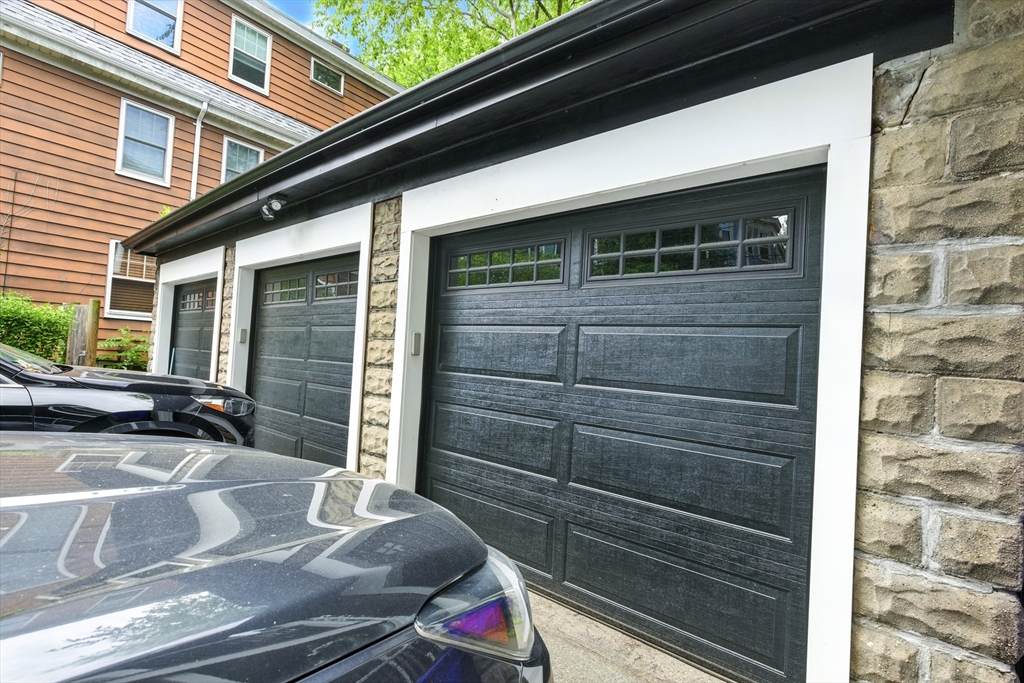 49 Saint John St - Photo 1