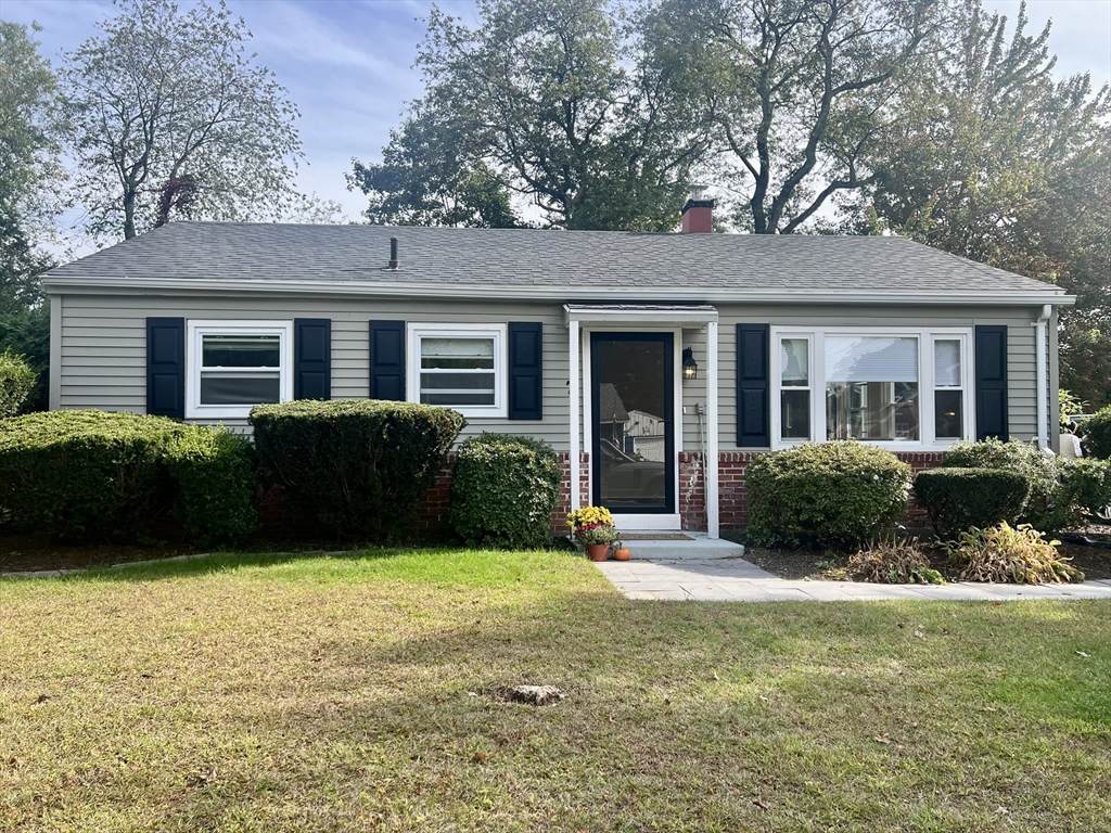 7 Greenwood Rd - Photo 1