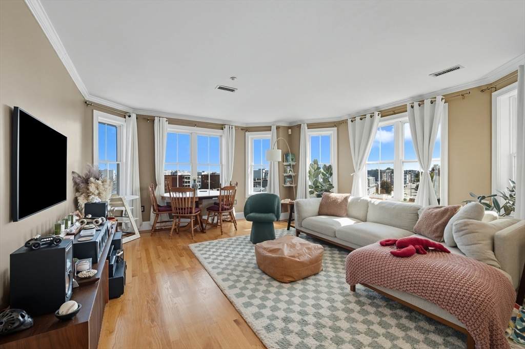 39 Dorchester Street - Photo 1