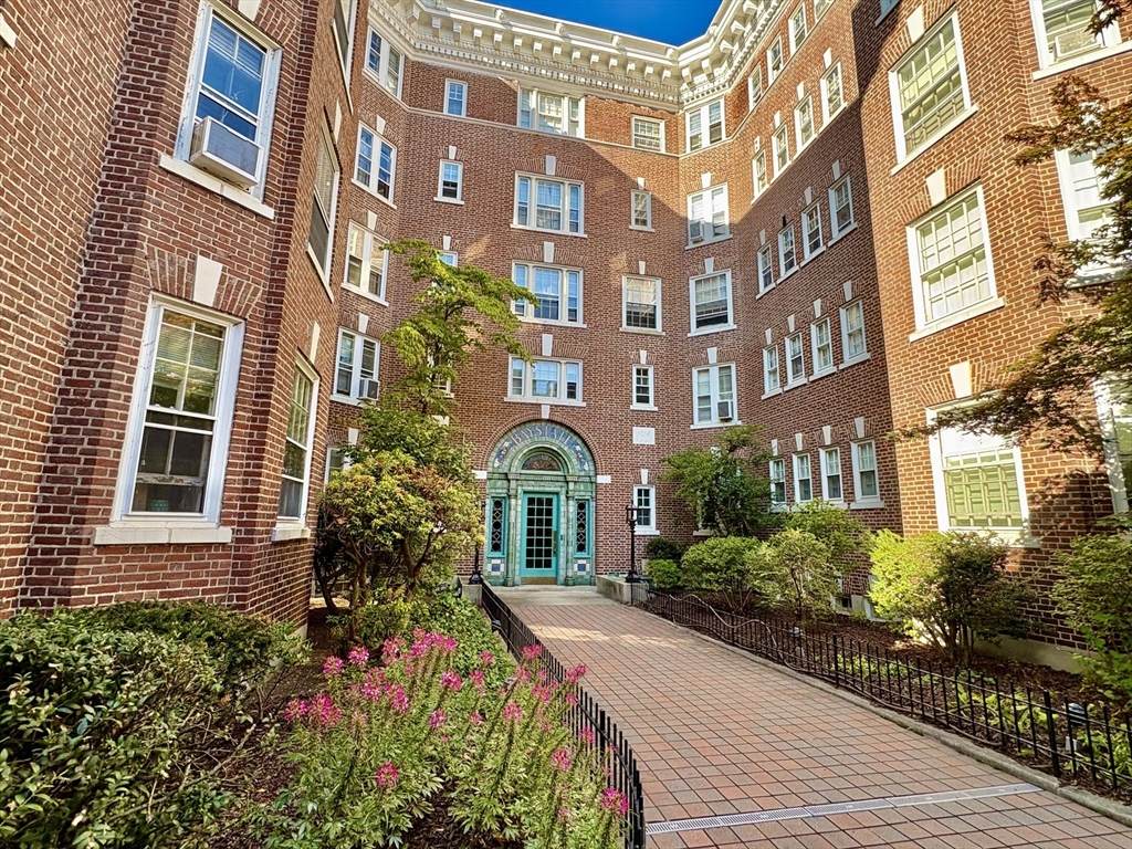 1572 Massachusetts Ave. - Photo 1
