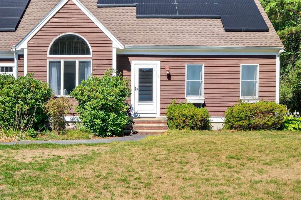 5 Bailey Dr - Photo 1