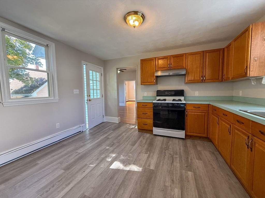 44 Bryant St - Photo 1