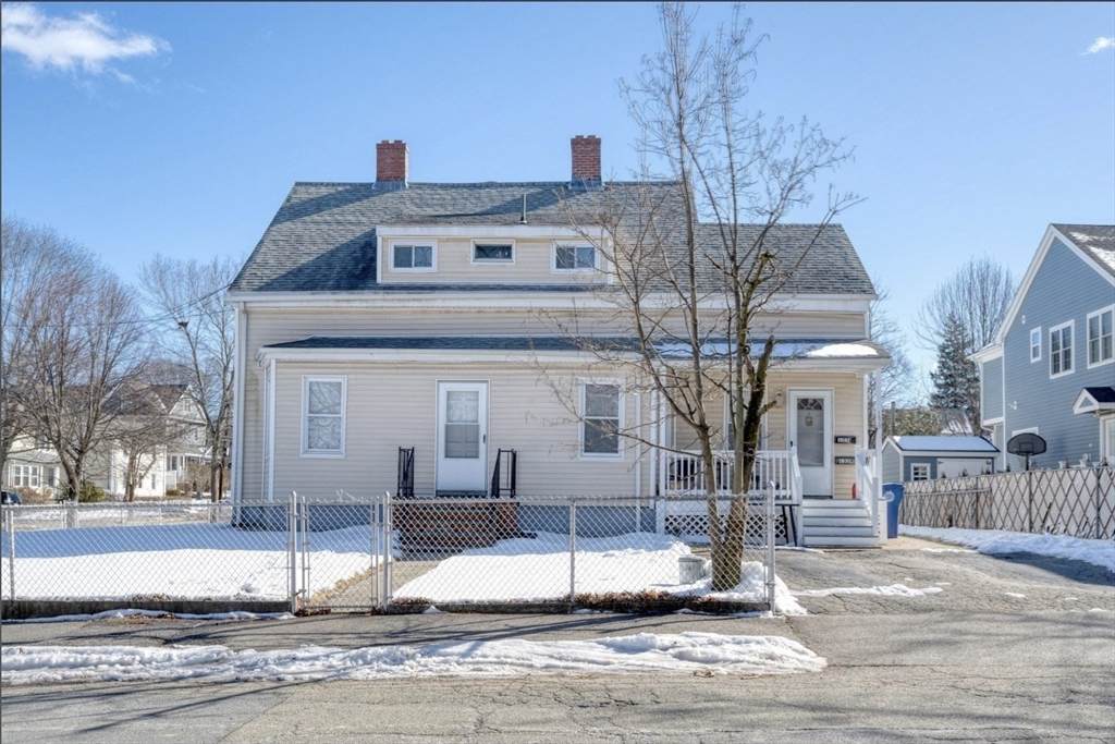 176 Pearl St - Photo 1