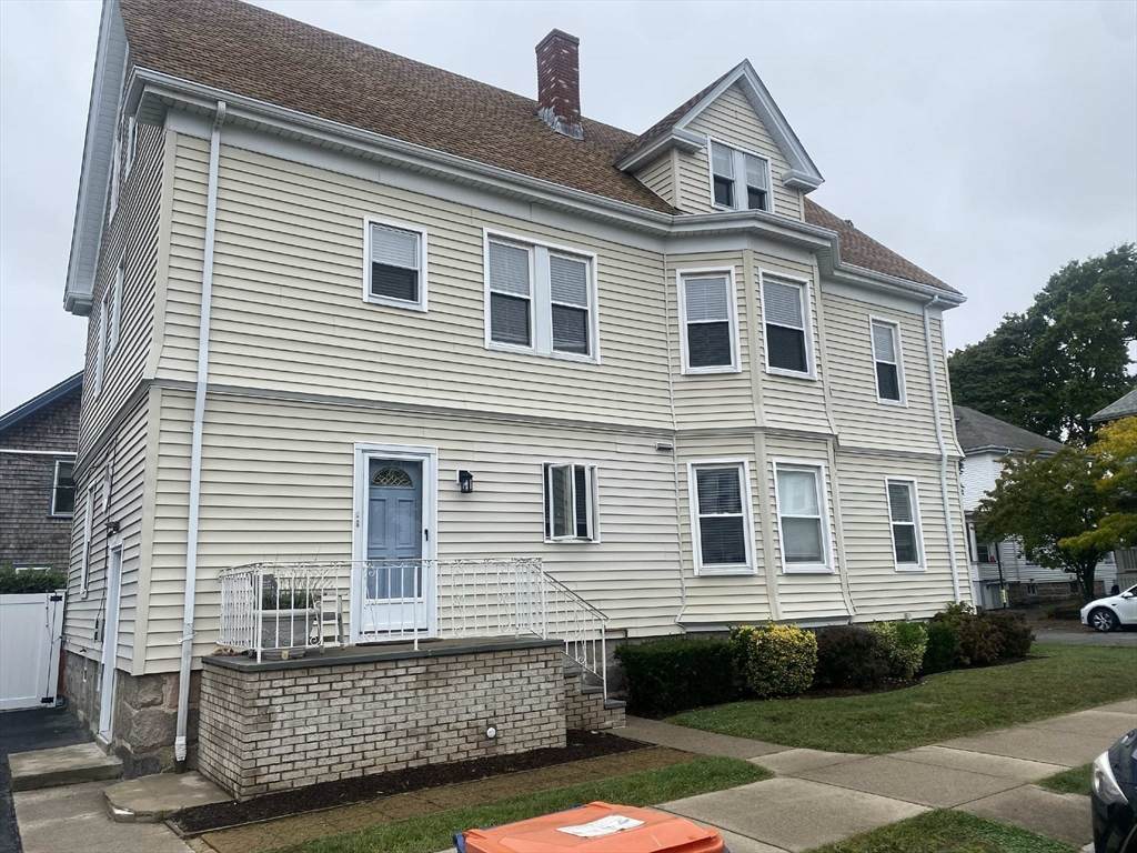 652 Union - Photo 1