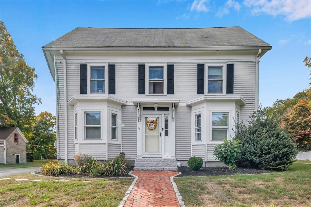 27 Pleasant St - Photo 1