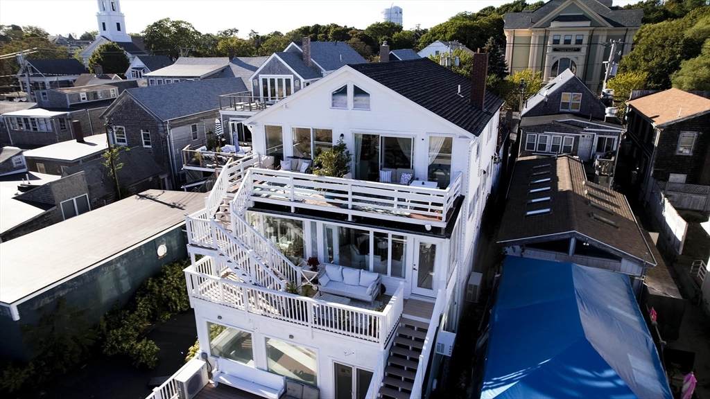 265 Commercial Street - Photo 1