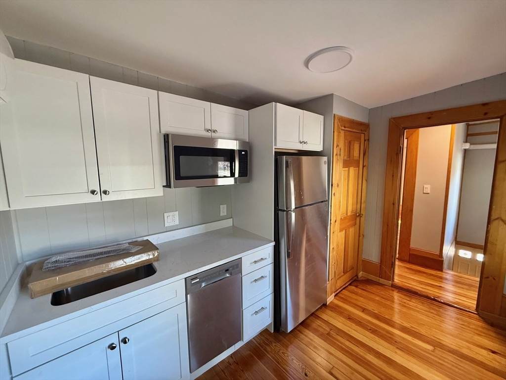 1291 Pleasant Street - Studio - Photo 1