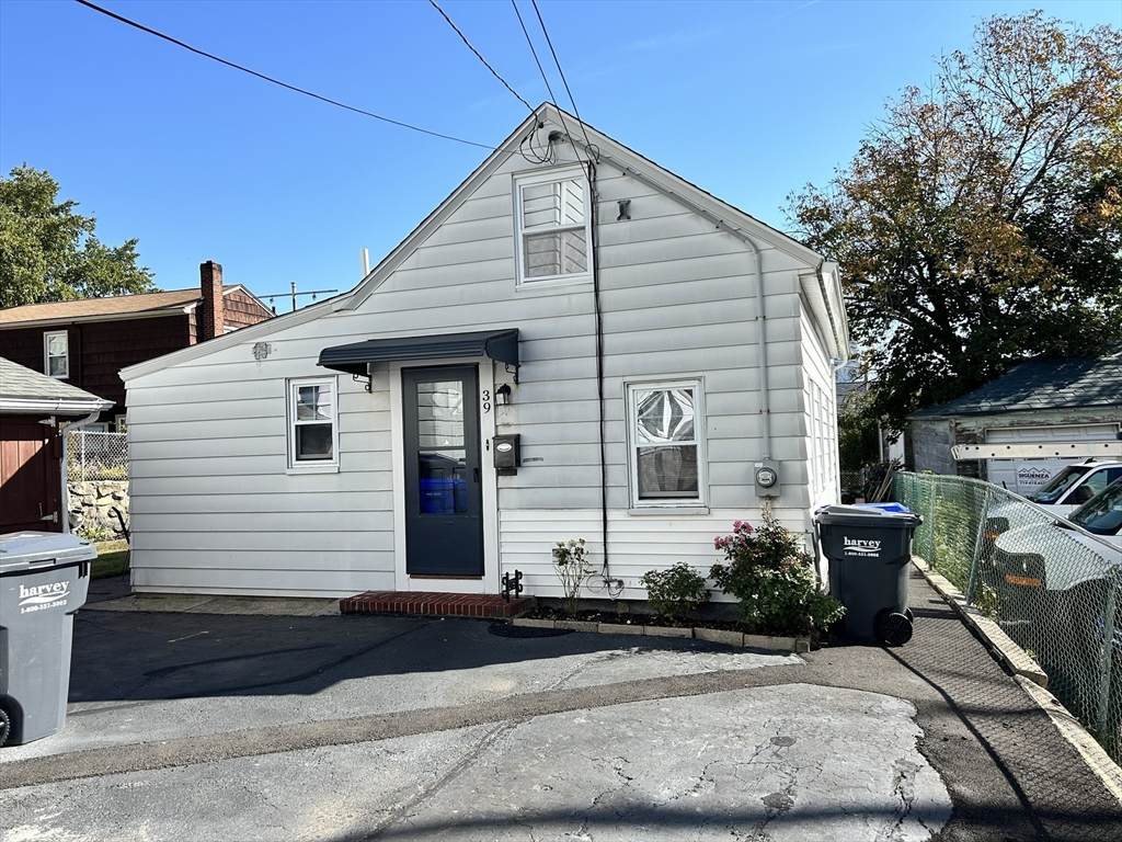 39 School Street - Photo 1