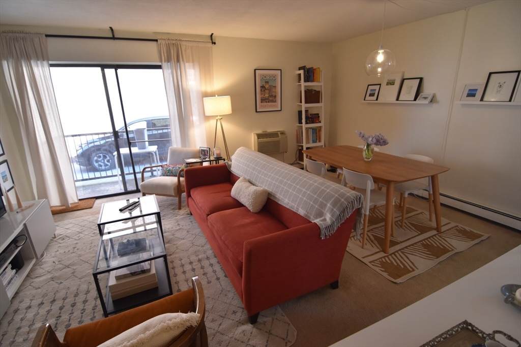 24 Highland - Photo 1