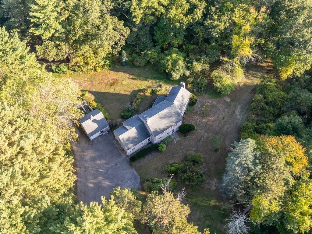 17 Glezen Lane - Photo 1