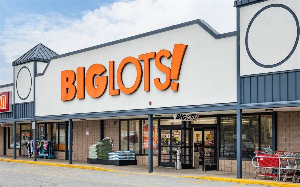 217 S Main - Photo 1