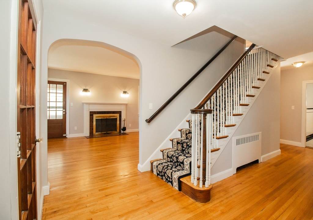 1165 West Boylston St - Photo 1