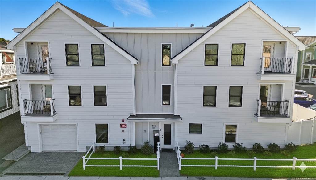 127 East Cottage Street - Photo 1