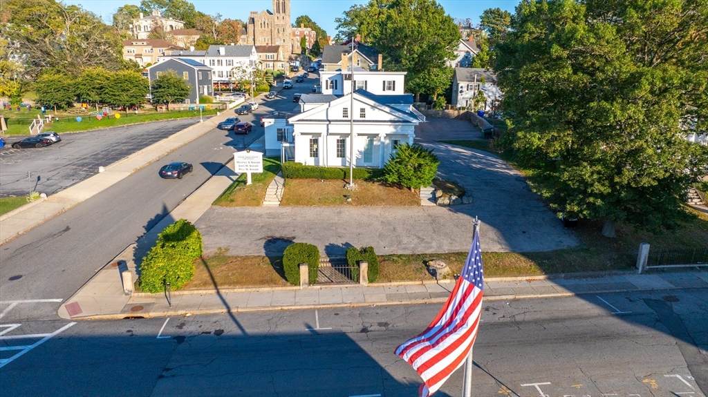 399 North Main St - Photo 1