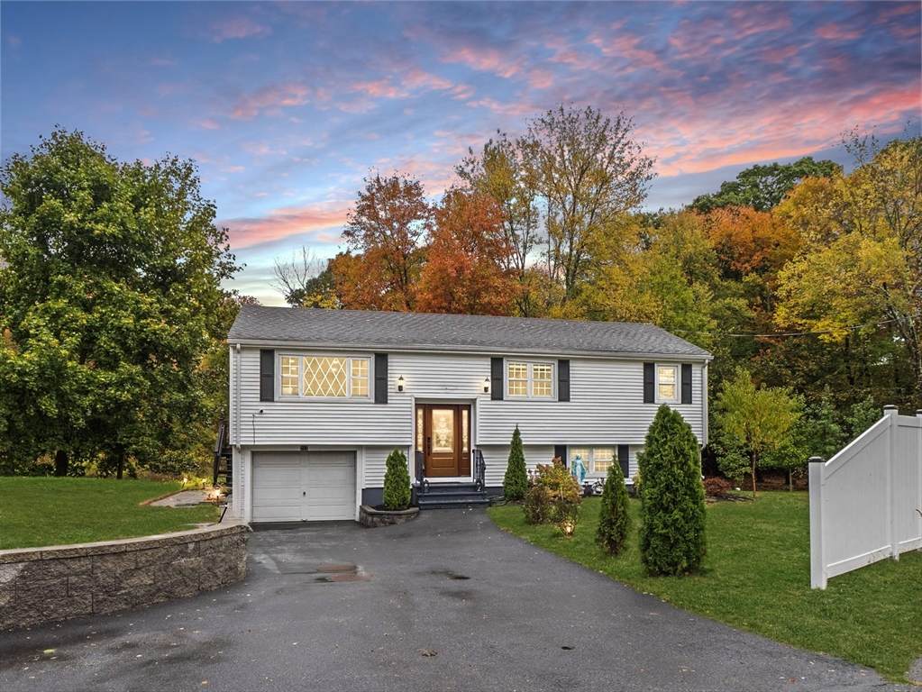 217 Park St - Photo 1