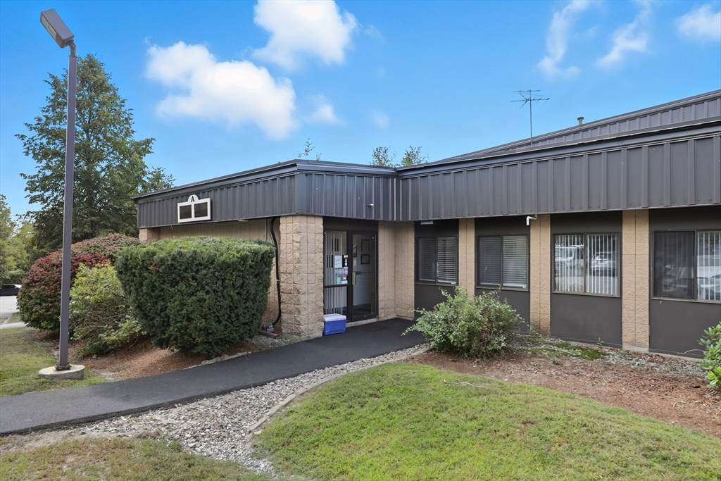 11 Industrial Way - Photo 1