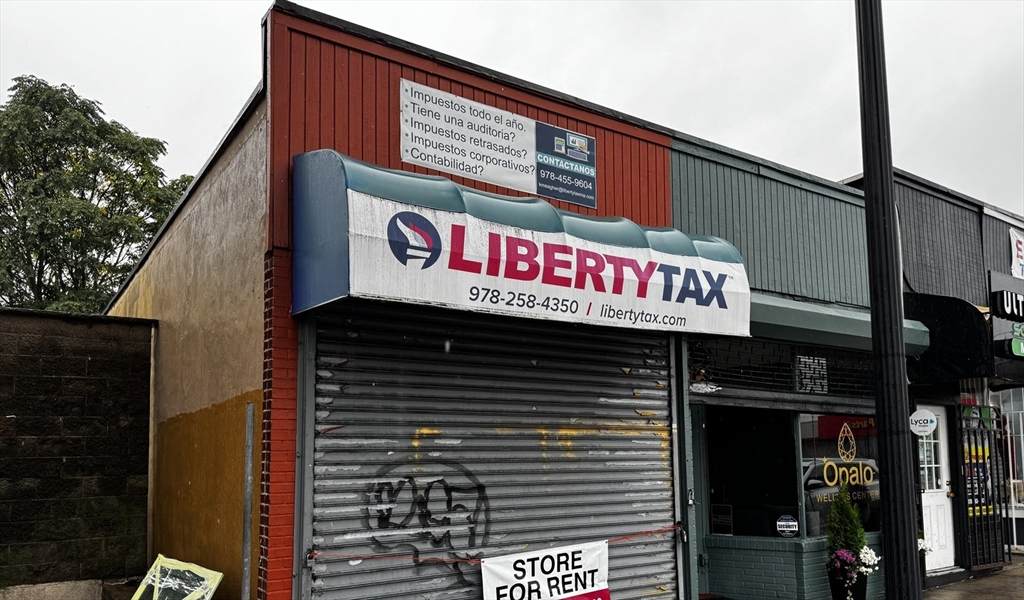 138 Broadway - Photo 1