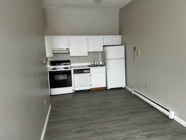 92 Gorham Street - Photo 1