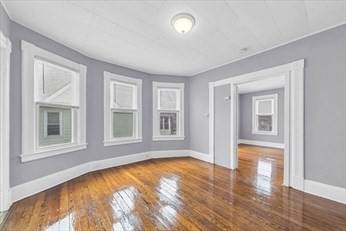 71 Knox St - Photo 1