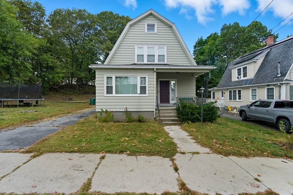 62 Hancock St - Photo 1