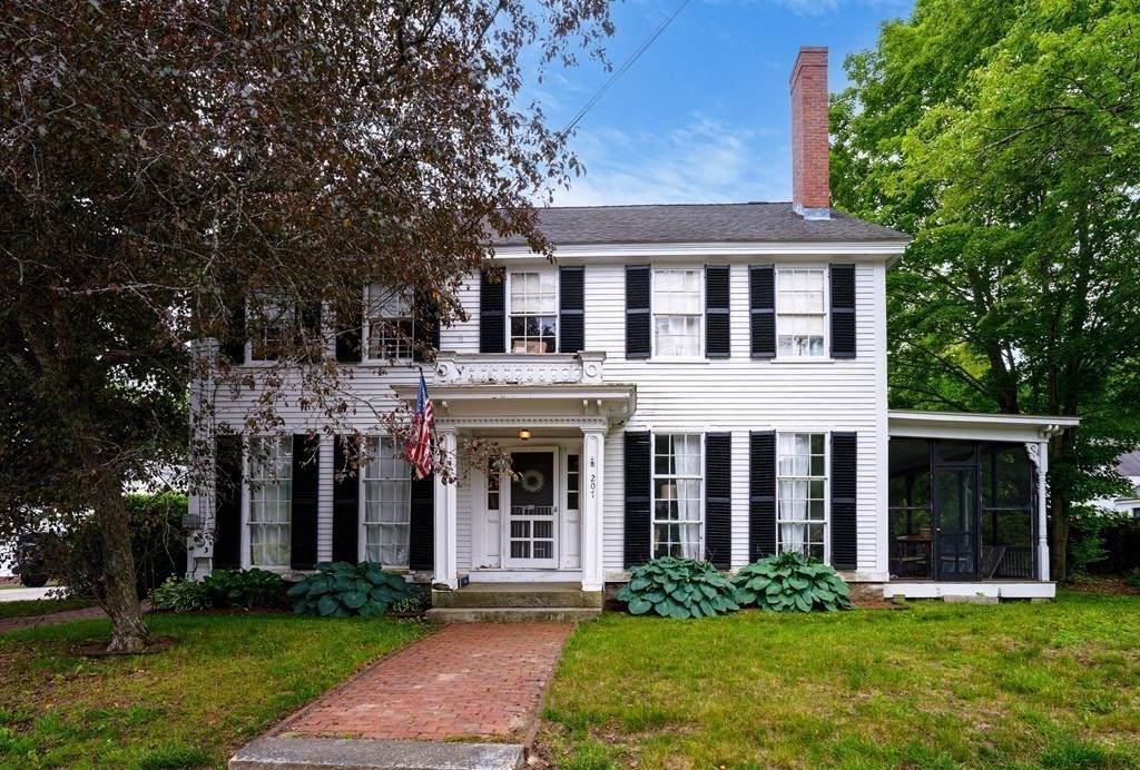 205c Main St - Photo 1