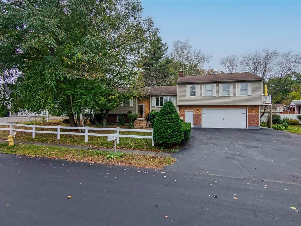 60 Elizabeth Street - Photo 1