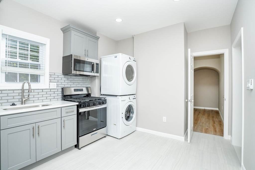 15-17 Saunders St - Photo 1