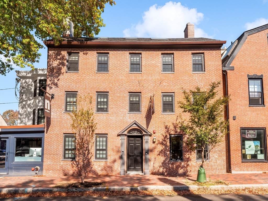 21-23 Middle Street - Photo 1