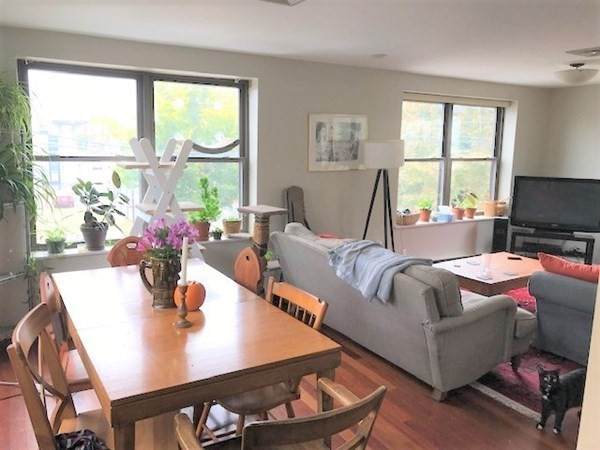 197 Sidney St - Photo 1