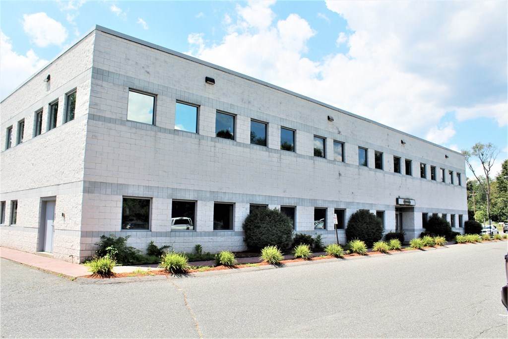 55 Sumner St - Photo 1