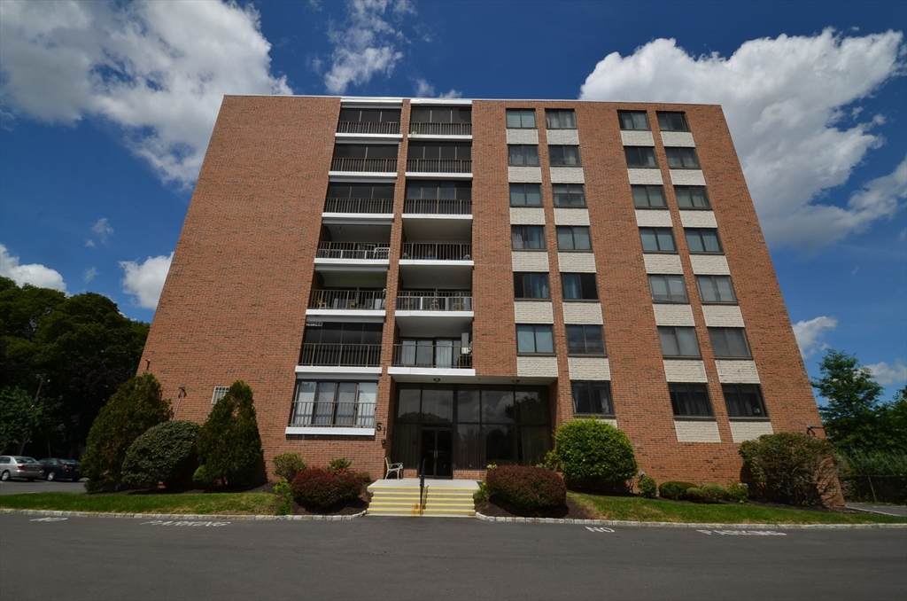 51 Melrose Street - Photo 1