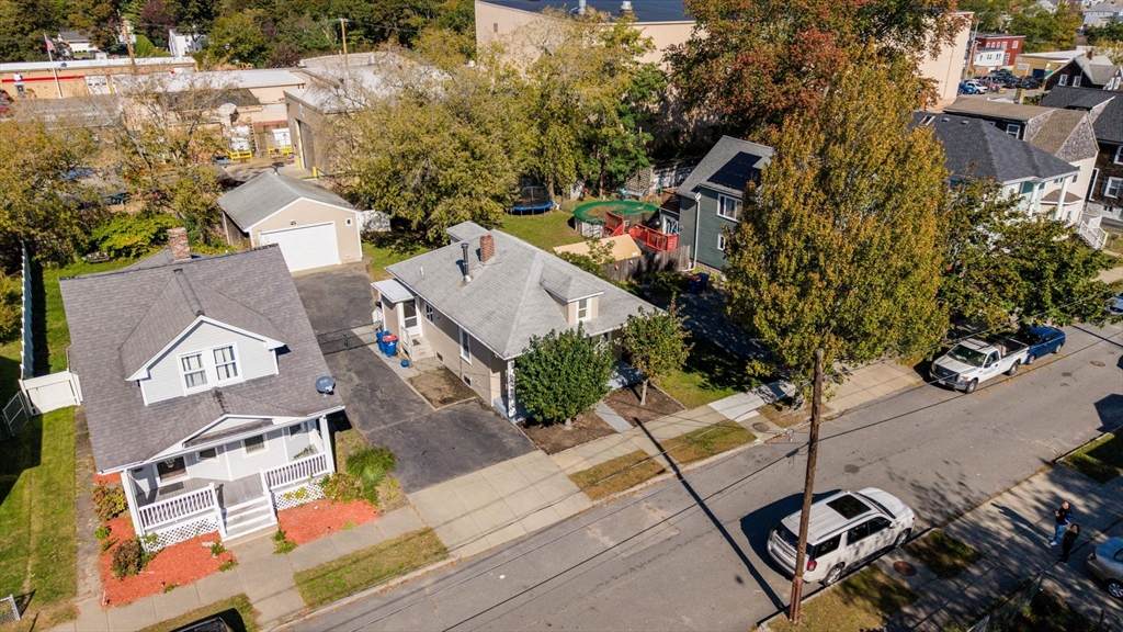 81 Sylvia St - Photo 1