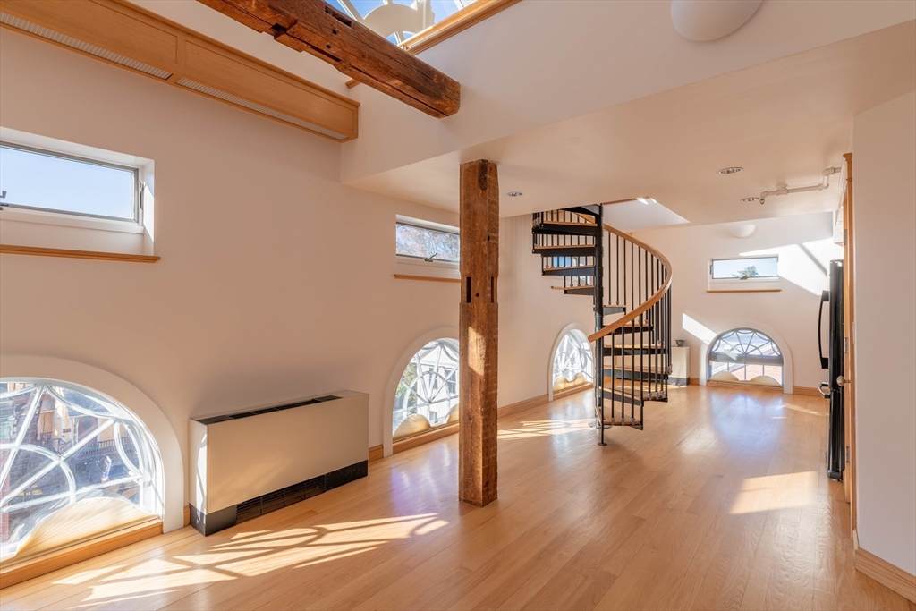 43 Center St - Photo 1