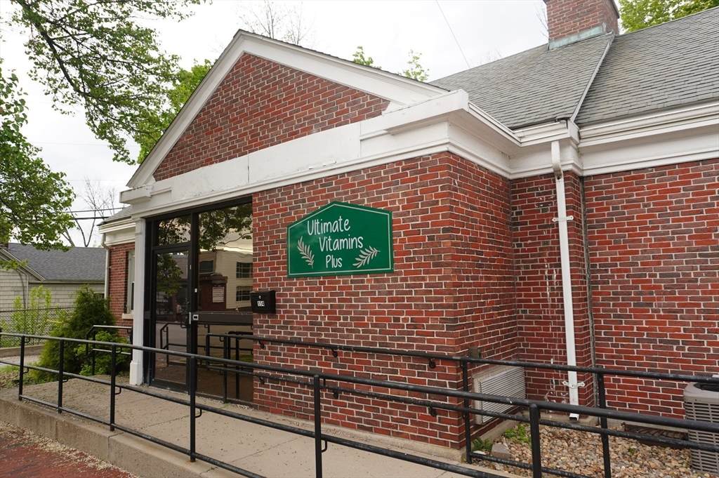 154 Main St - Photo 1