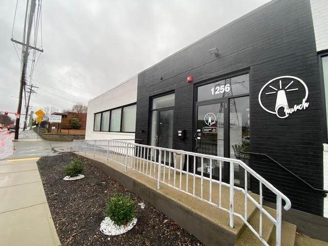 1256 Main St - Photo 1