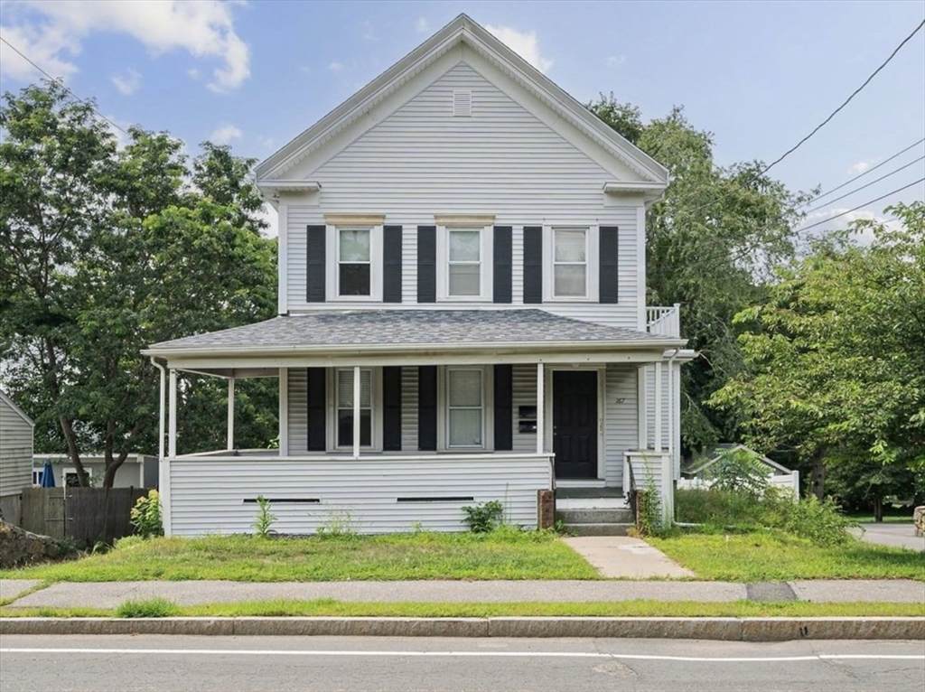 167 Middle St - Photo 1