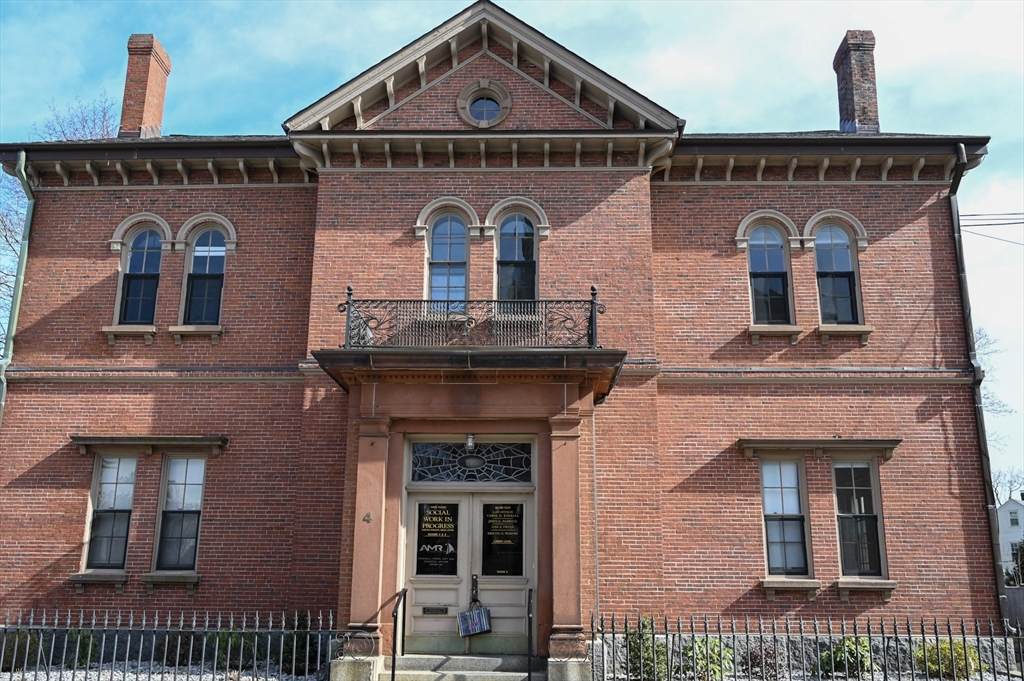 4 Pearl St - Photo 1