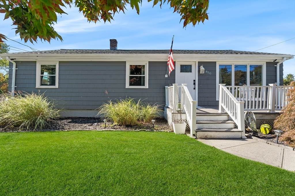 850 Hortonville Rd - Photo 1