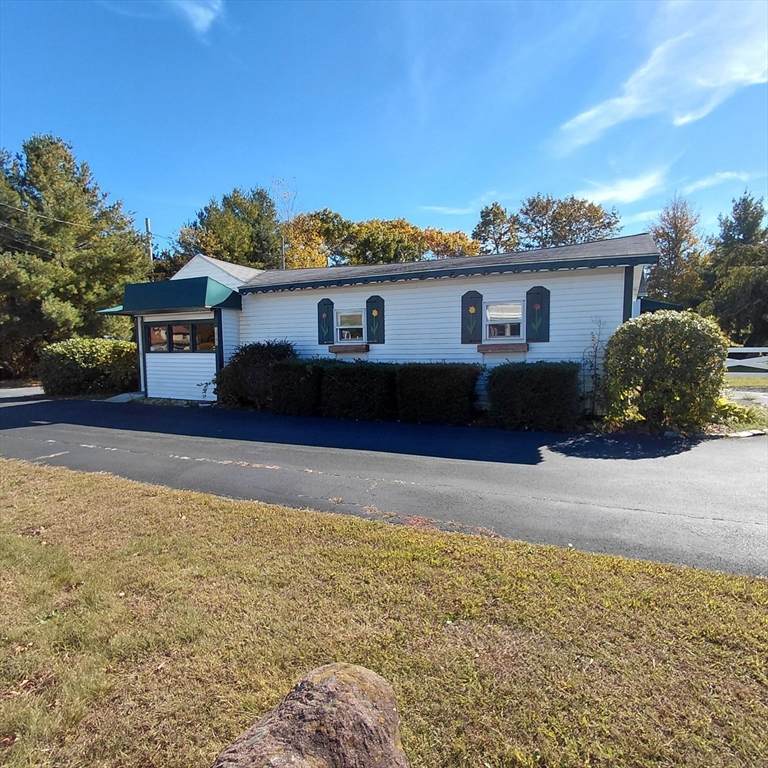 415 F Huttleston Avenue - Photo 1