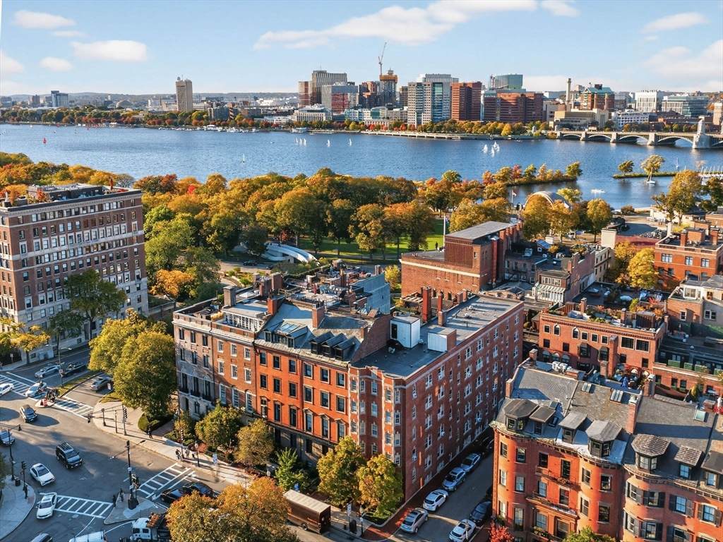 93 Beacon Street - Photo 1