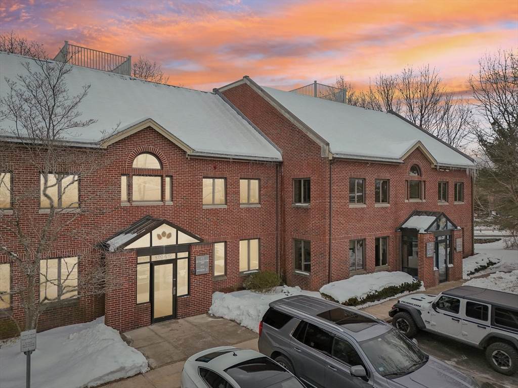 100 Conifer Hill Drive - Photo 1