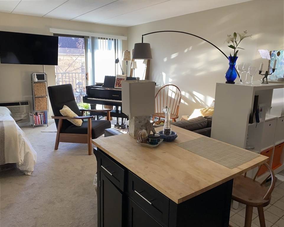 60 Pleasant St. - Photo 1