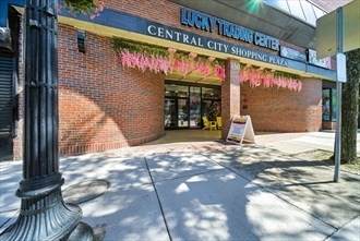 350 Esses St - Photo 1