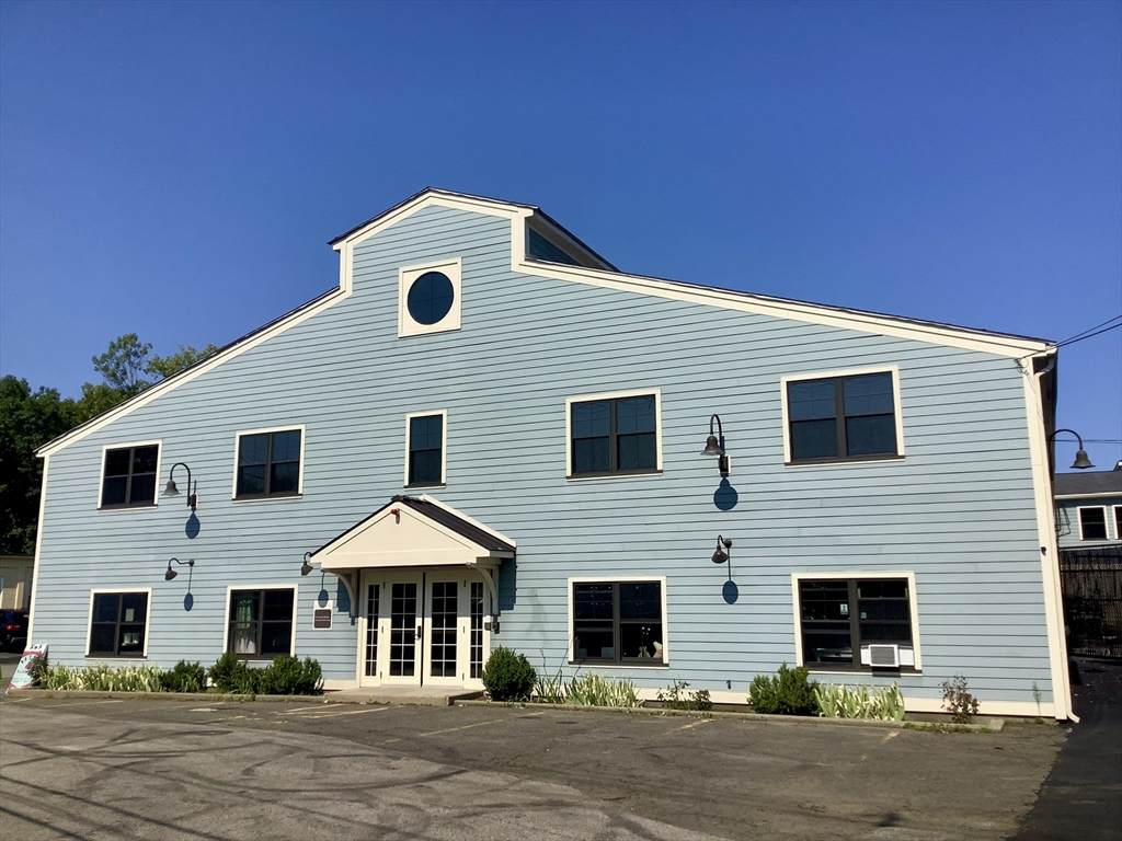 19 Willow St - Photo 1