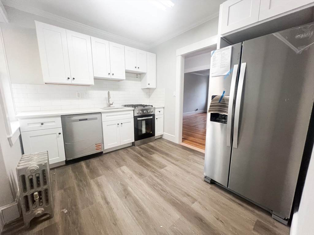 56 Selkirk Road - Photo 1