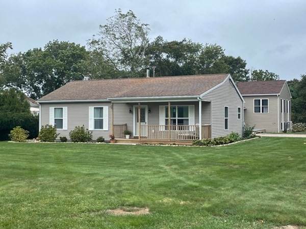 53-E Cummings Lane - Photo 1